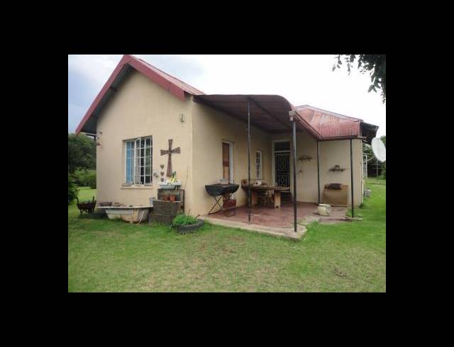 3 BEDROOM HOUSE FOR SALE IN LADYBRAND